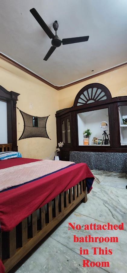 Jj'S White House Hotel Thrissur Bagian luar foto